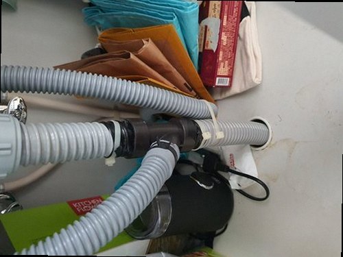 팔달구 장안동 하수구막힘 배수 상태와 연결부를 확인하는 점검 과정